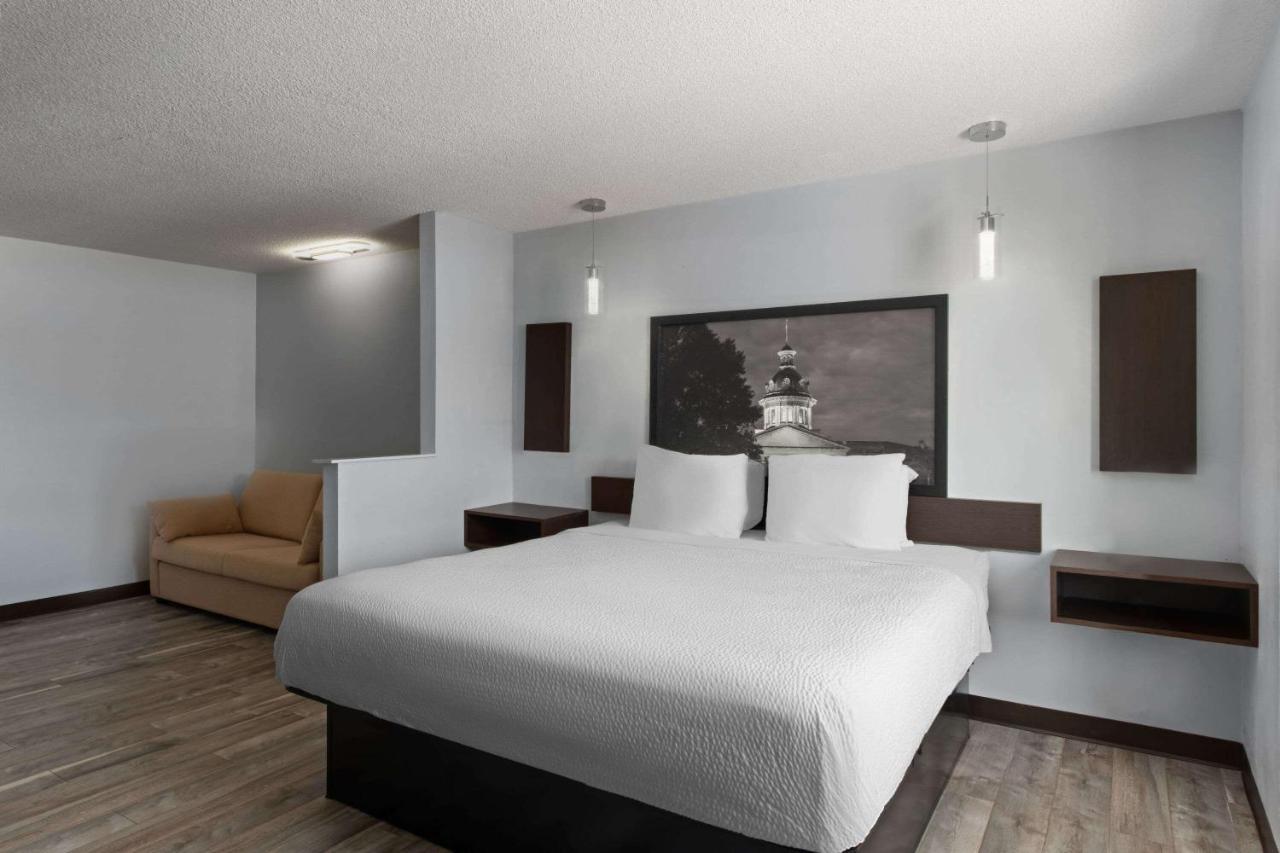 Super 8 By Wyndham Harbison/Parkridge Hospital Hotel Columbia Exterior foto