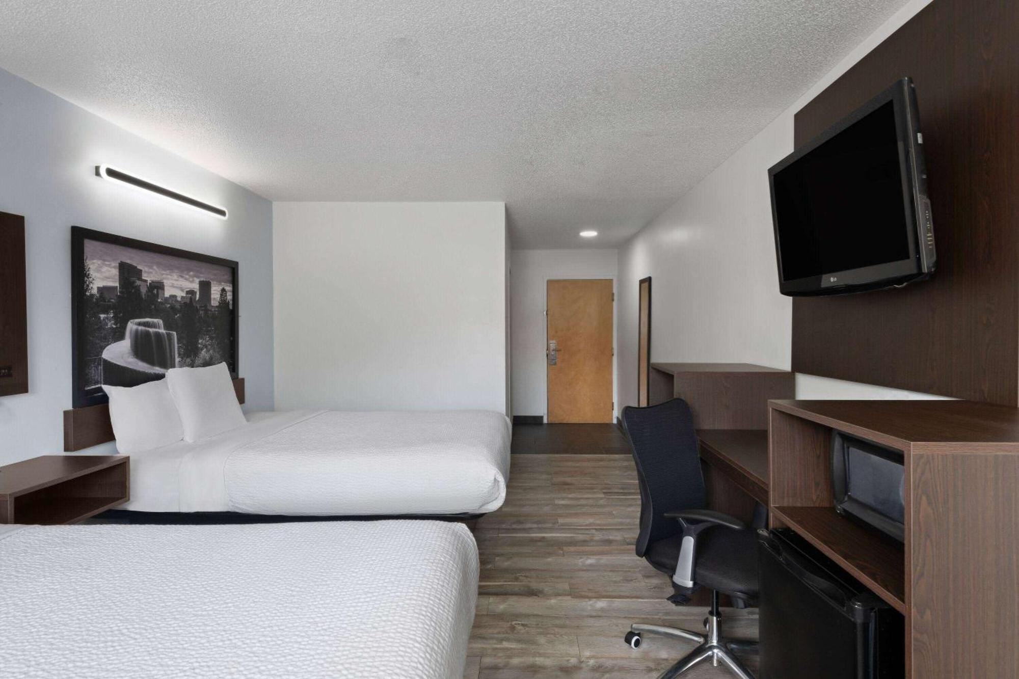 Super 8 By Wyndham Harbison/Parkridge Hospital Hotel Columbia Exterior foto
