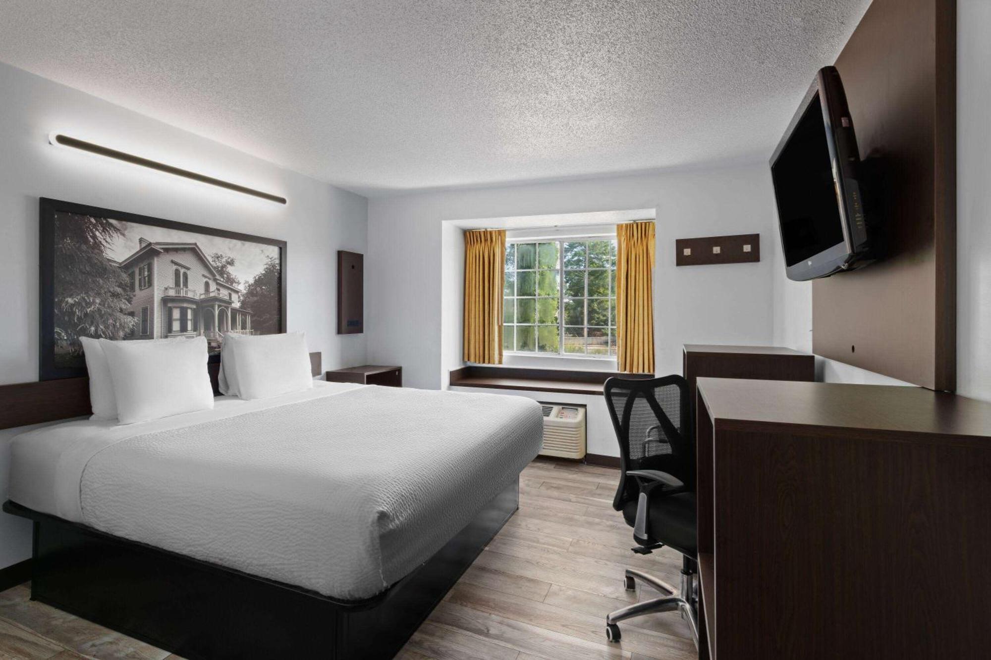 Super 8 By Wyndham Harbison/Parkridge Hospital Hotel Columbia Exterior foto
