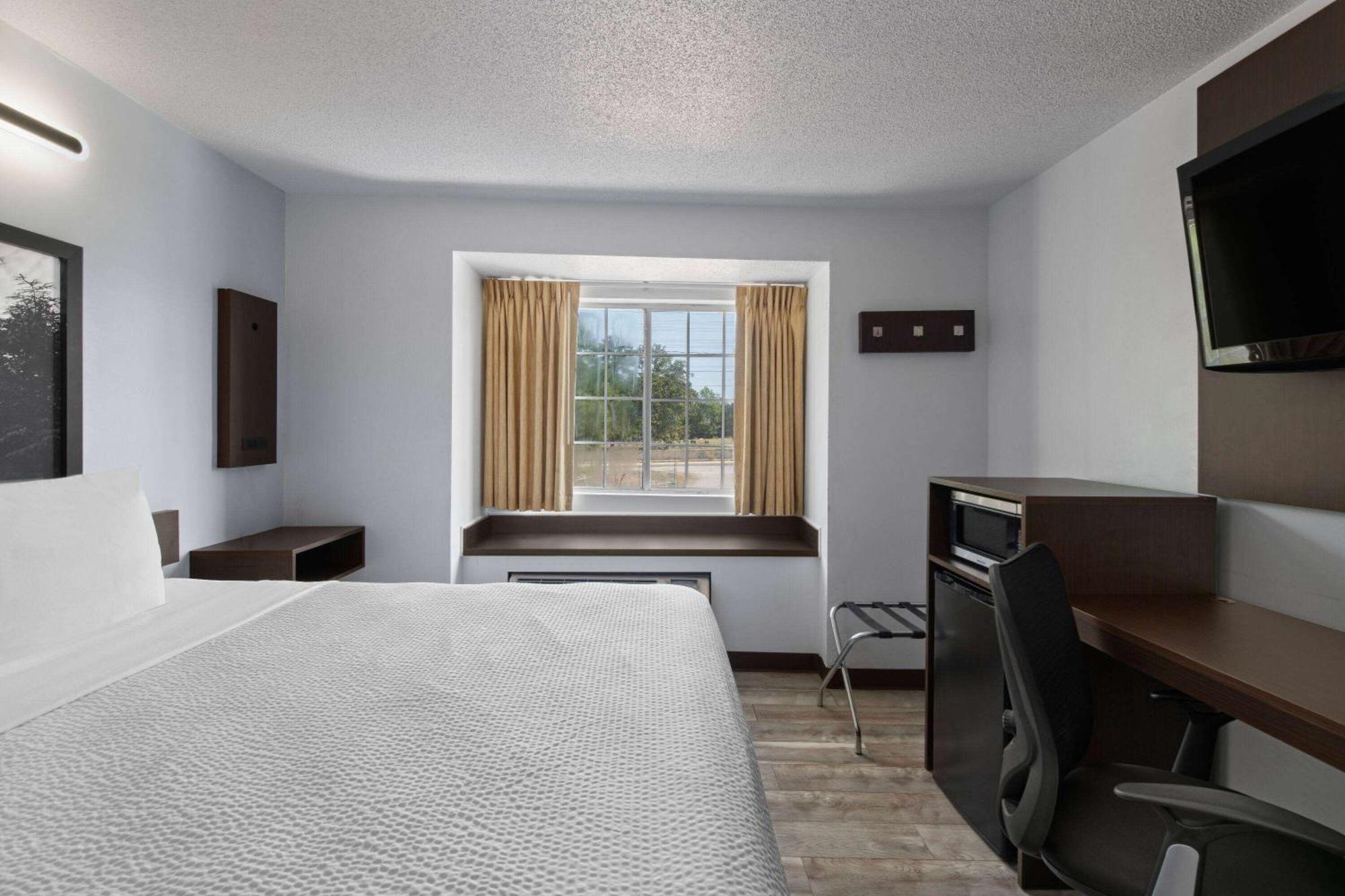 Super 8 By Wyndham Harbison/Parkridge Hospital Hotel Columbia Exterior foto